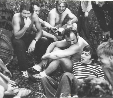 1985 - fotbal - ženatí vs. svobodní.