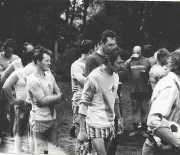 1985 - fotbal - ženatí vs. svobodní.