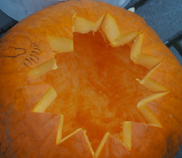 1.11.2025 Dlabání dýní.